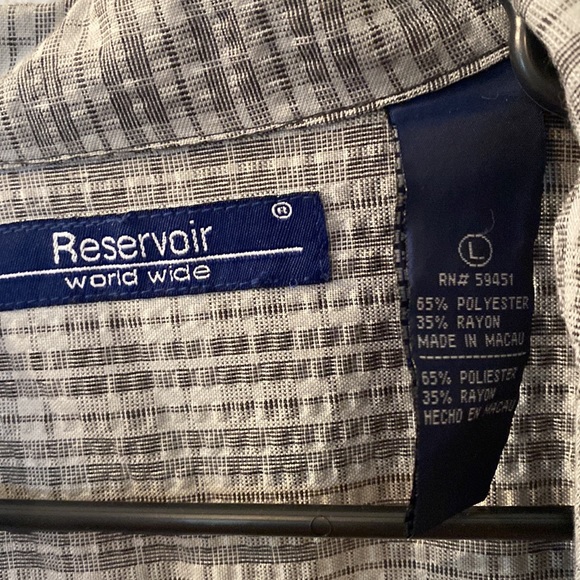 Reservoir World Wide button down shirt size large - Picture 2 of 4